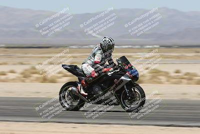 media/May-25-2025-TrackXperience (Sun) [[393a69de75]]/Level 1/Session 5 (Speed Pans)/